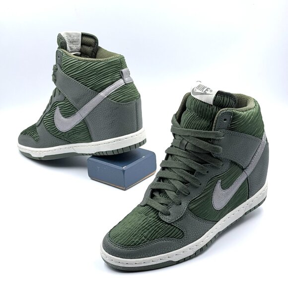 Wmns Nike Dunk Sky High Wedge 'Carbon Green Silver' - Picture 8 of 12